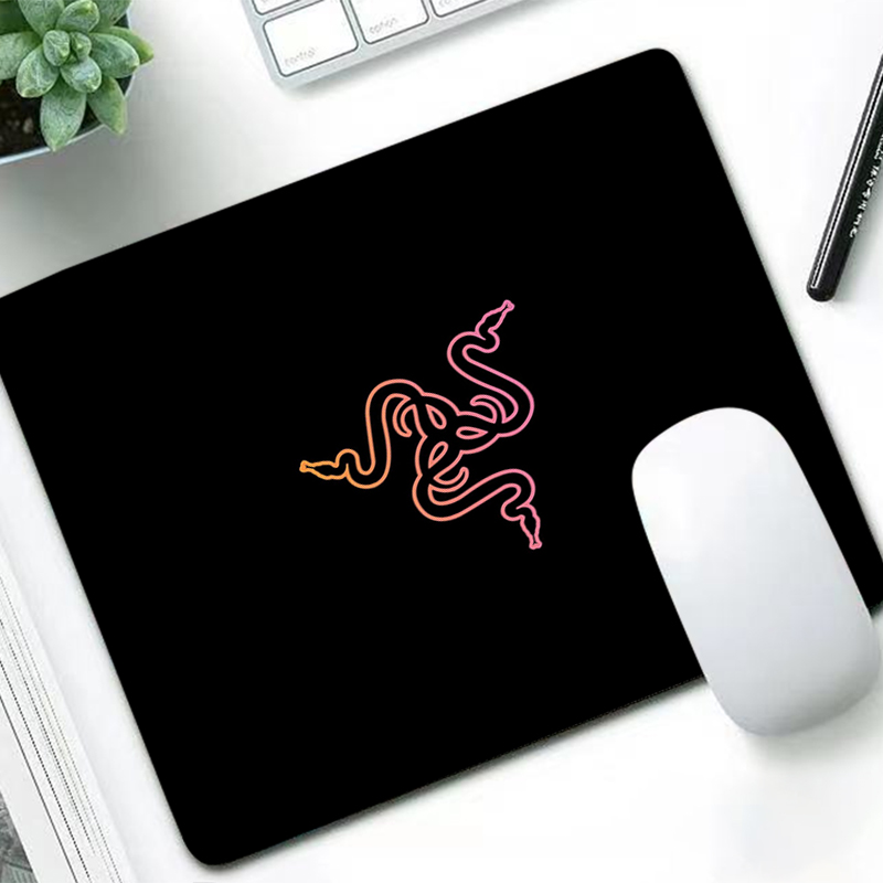 Razer Luxury Mouse Pad Anime G - огляд і ціна Tablet With All Accessories